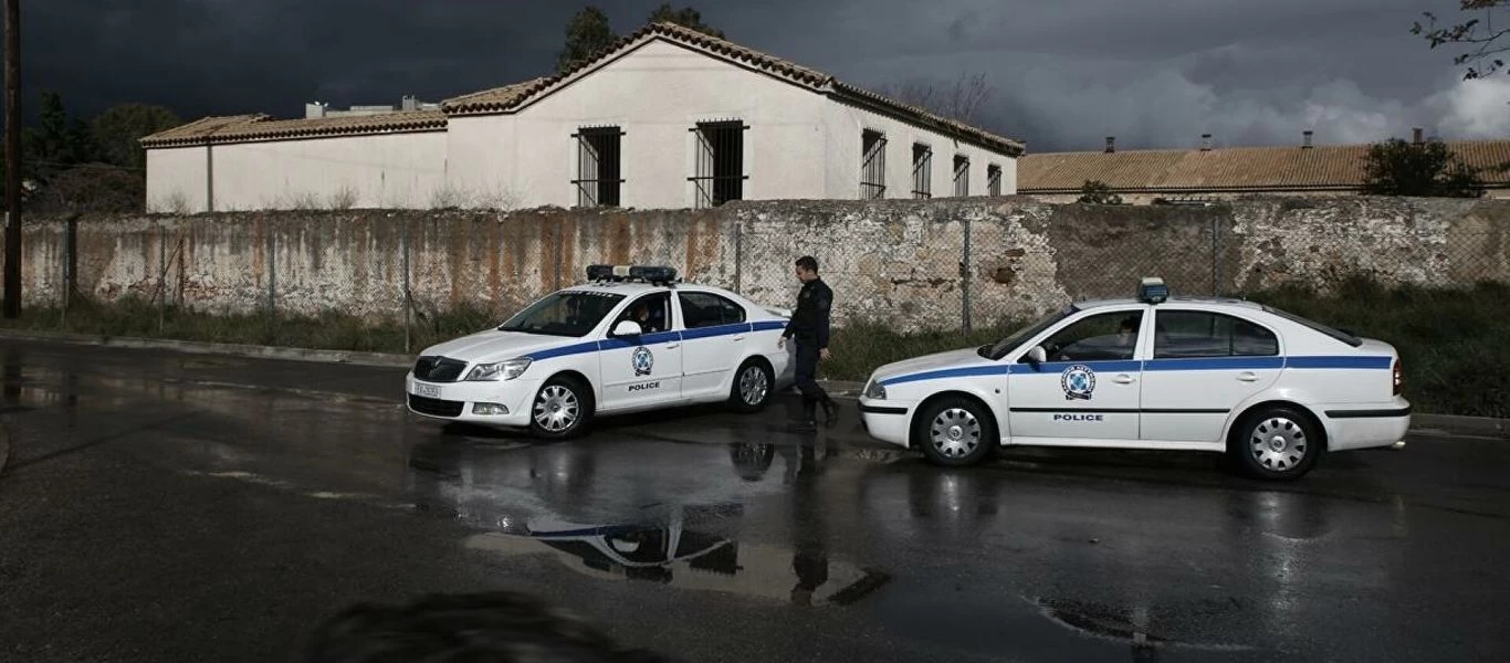 Σοκ στη Λέσβο - Νεκρός 37χρονος μέσα στο αυτοκίνητό του